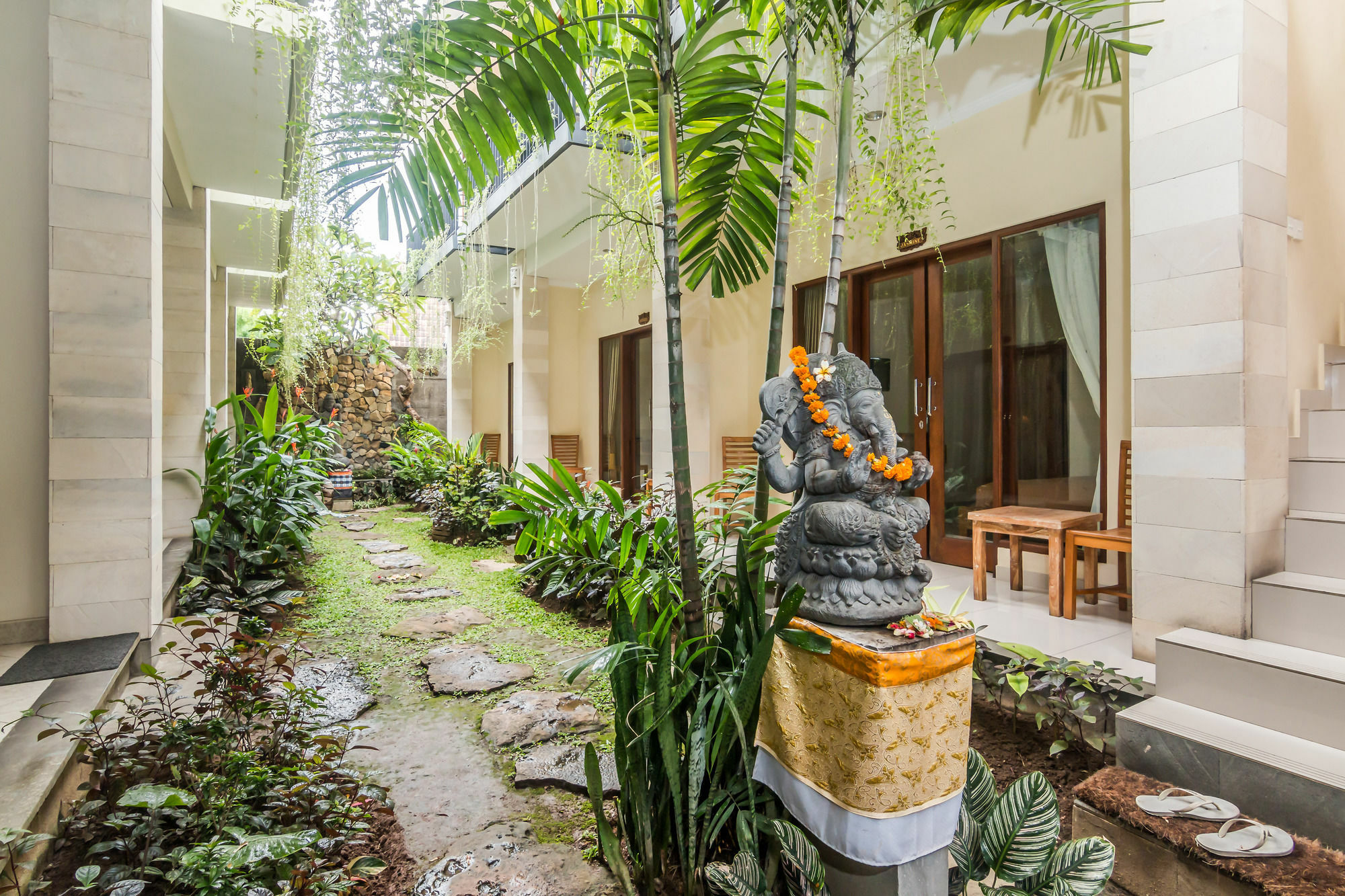 Zen Rooms Ubud Pengosekan 1 Exterior foto